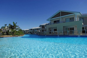 Unit 355 'Oaks Pacific Blue' Pool, spa and more available in complex!